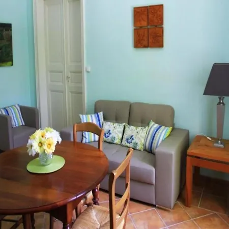House La Madiere Holiday home